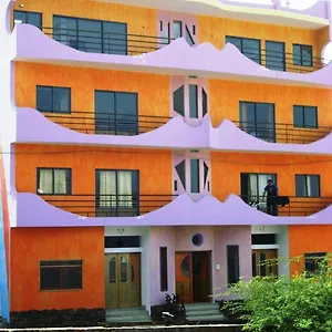 Apart-hotel Zena Star